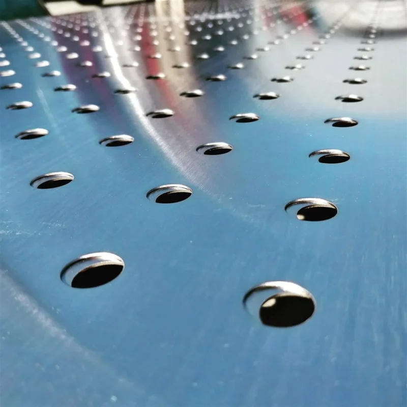 Zertifiziert D16 Auflageblech – 3800 x 1400 LR-100